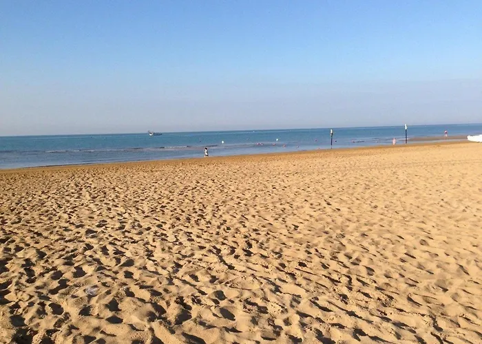 Enjoy Your In Our Lovely Flat With Garden Bibione