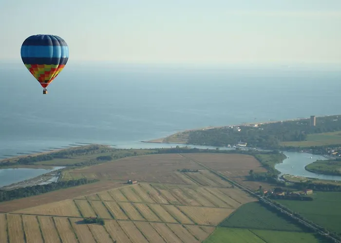 Enjoy Your In Our Lovely Flat With Garden *